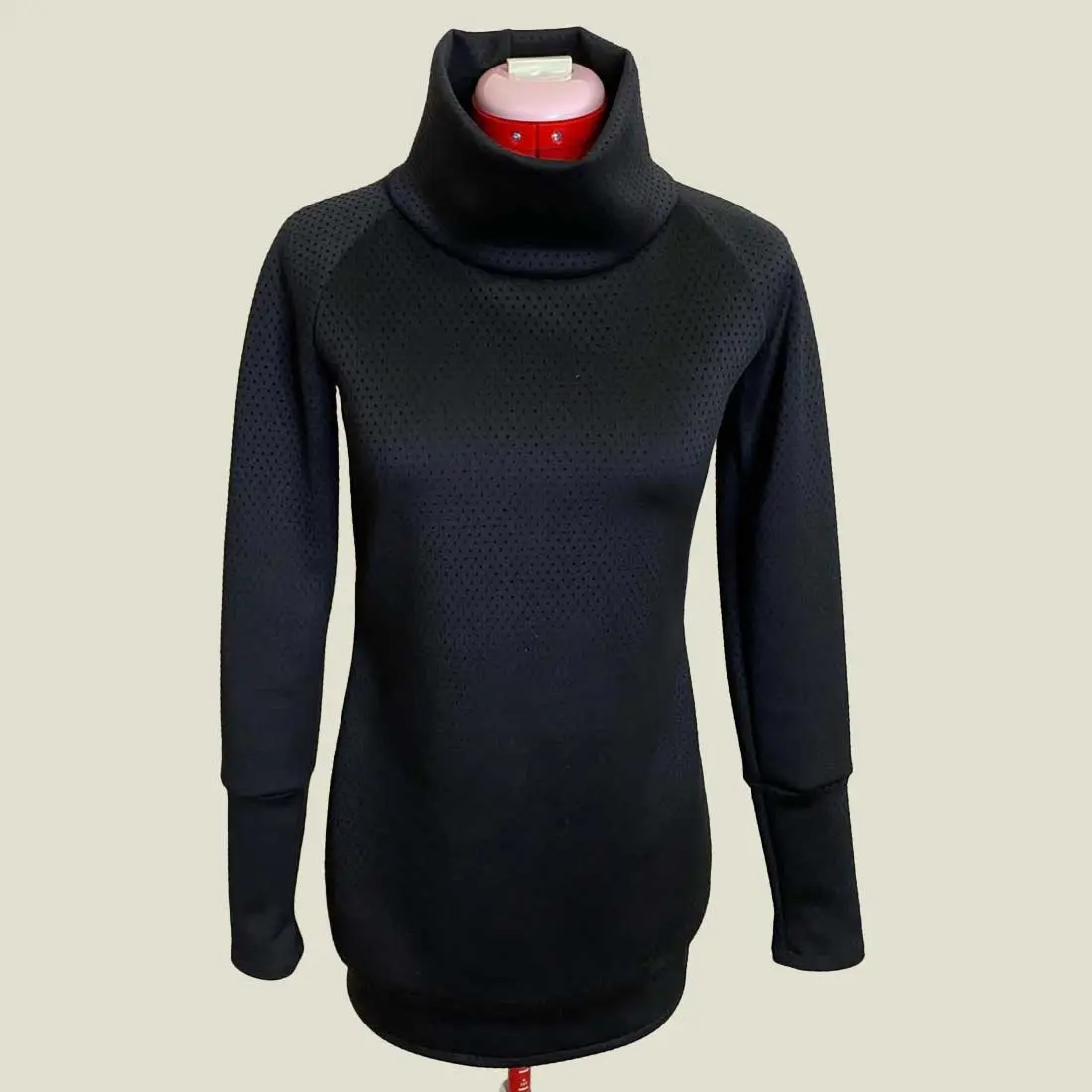 Jersey-vestido de neopreno creado por OnlyDesign